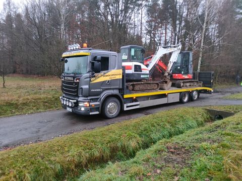 Wyszkoni Grzegorz. Pomoc drogowa Holowanie Assistance Transport maszyn i urządzeń – Racibórz
