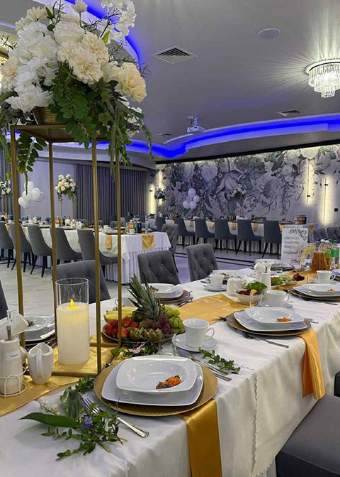 Restauracja pod Kasztanami - dania z dziczyzny, obiady, wesela, imprezy okolicznościowe – zdjęcie 5, Rudy
